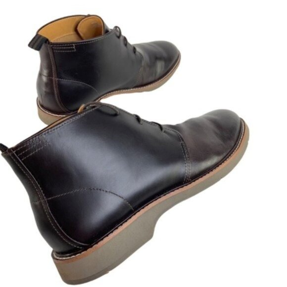 Cole Haan Morris Chukka in Dark Java Brown main image 6